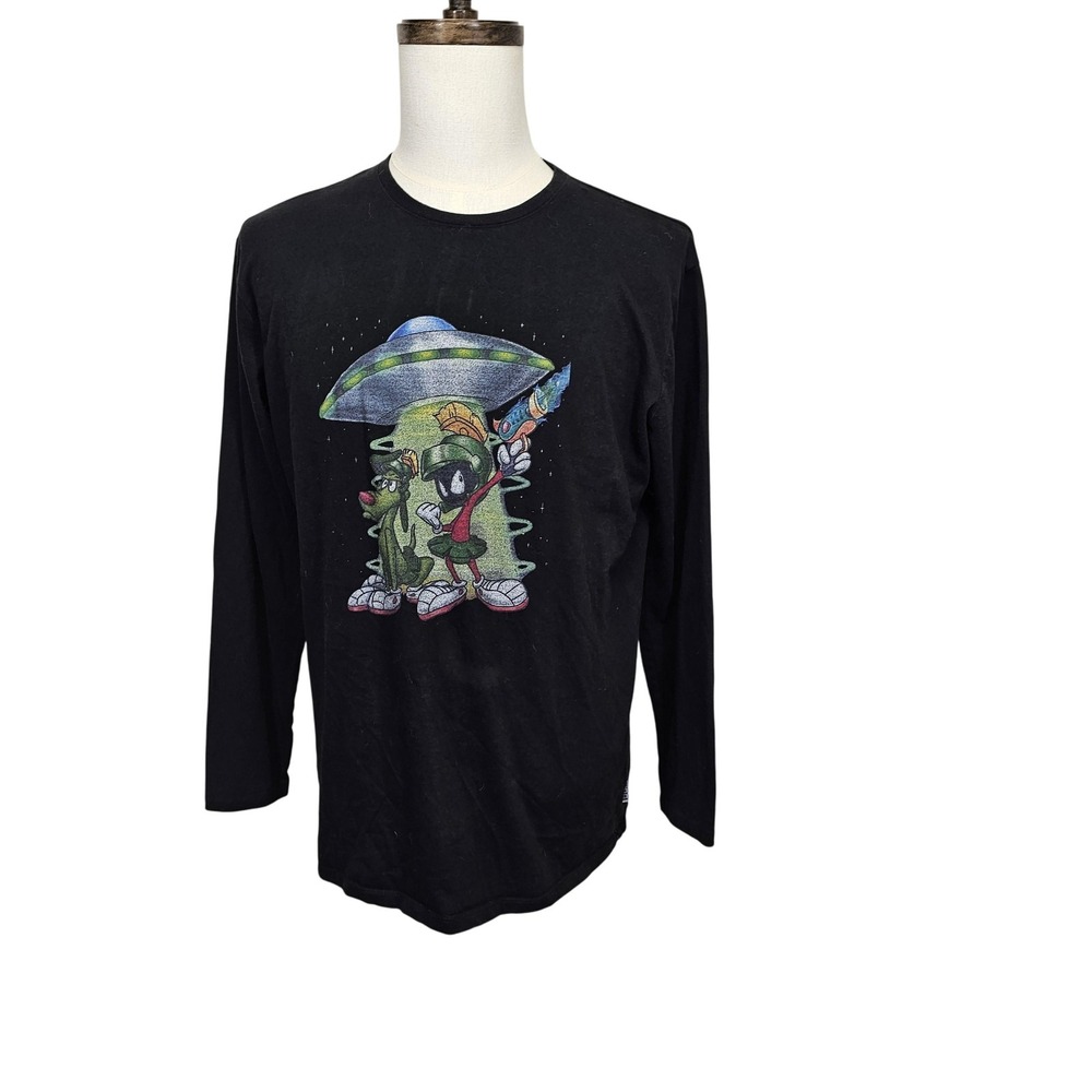 Marvin the Martian Shirt Mens Extra Large Long Sleeve‎ UFO Space Cartoon Tee
